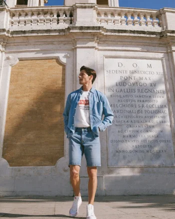 Pantaloni scurti barbati  denim indigo, design cu 5 buzunare, talie normala