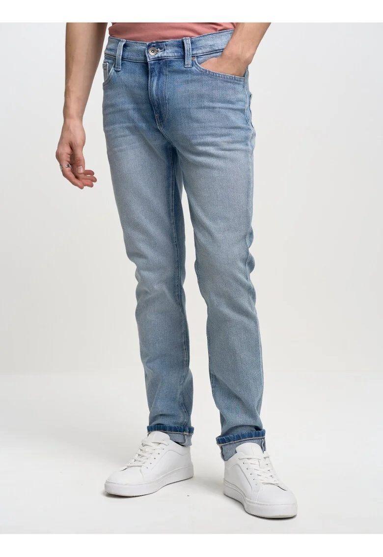 Blugi slim fit cu talie medie Martin 213