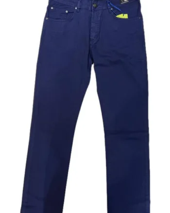 Pantaloni cu croiala dreapta