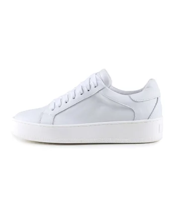 Pantofi sport din piele lacuita, Alb optic