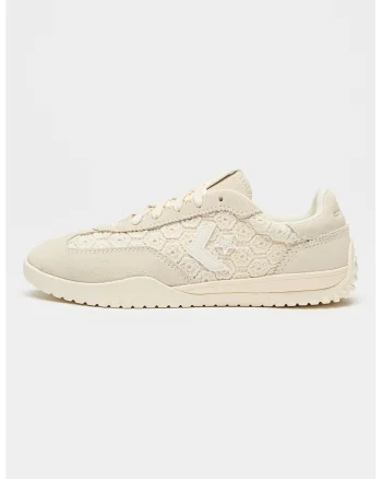 Pantofi sport low-cut Run Star crosetati cu insertii de piele intoarsa, Crem