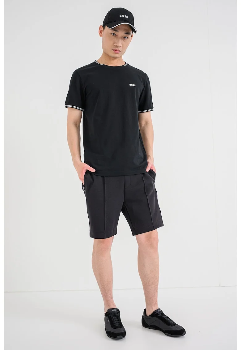 Tricou regular fit cu decolteu la baza gatului Taul, Negru stins