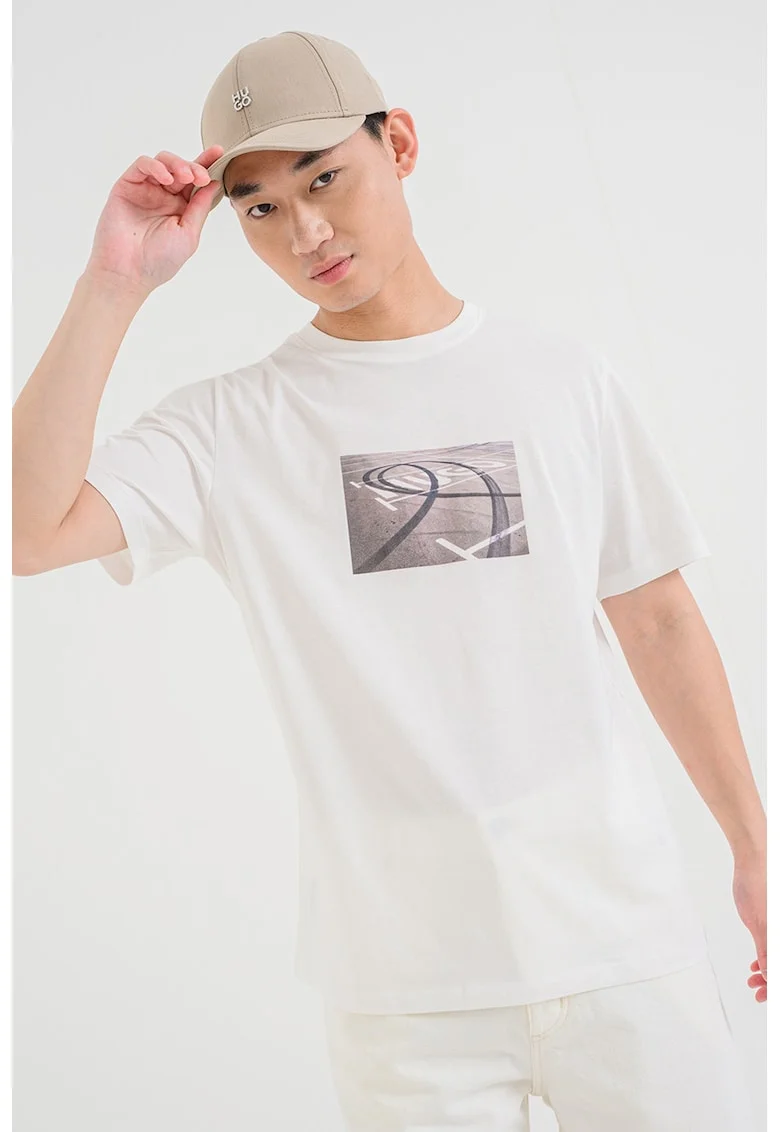 Tricou cu decolteu la baza gatului Dostino, Alb