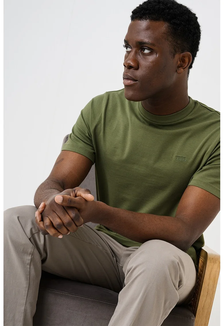 Tricou slim fit cu decolteu la baza gatului, Verde feriga