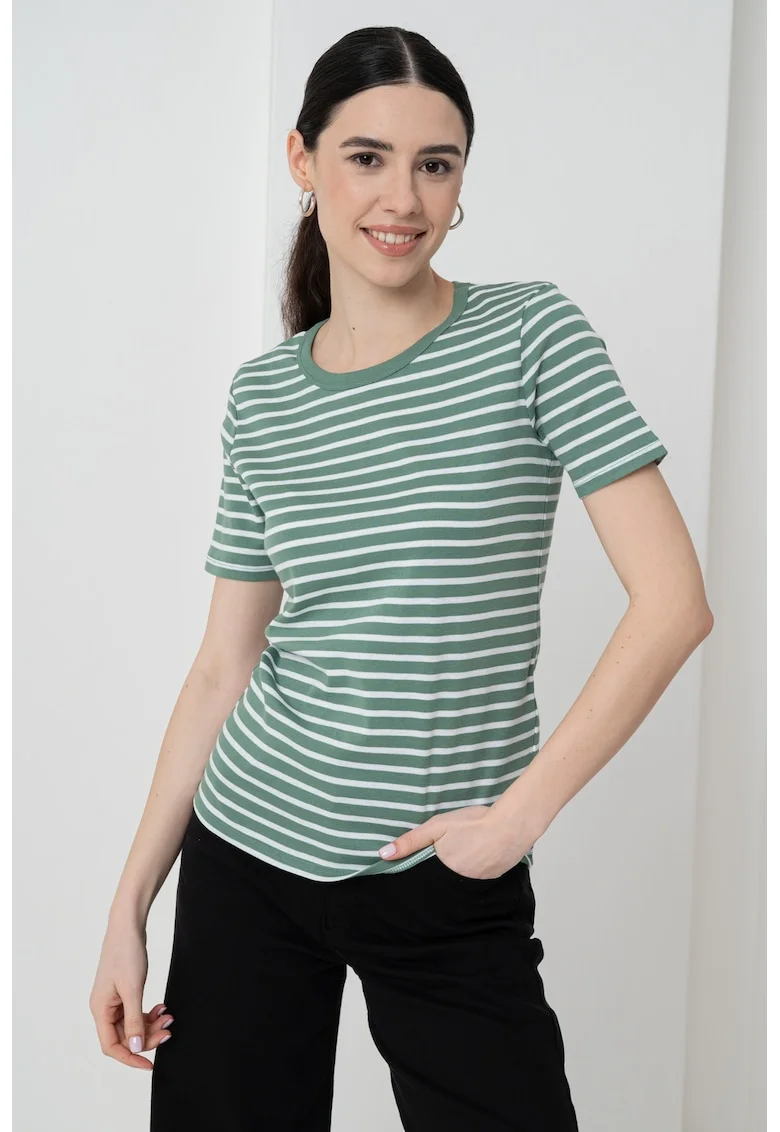Tricou in dungi cu decolteu la baza gatului, Alb/Verde