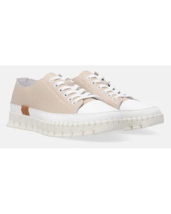 Pantofi sport cu talpa joasa si perforatii