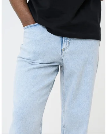 Blugi crop cu croiala conica, Albastru deschis
