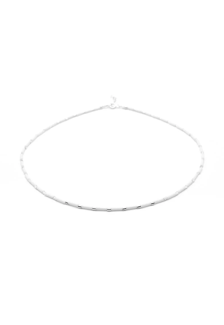 Colier cu accesorii tubulare, Argint 925 si margele colorate, Alb