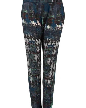 Pantaloni conici,