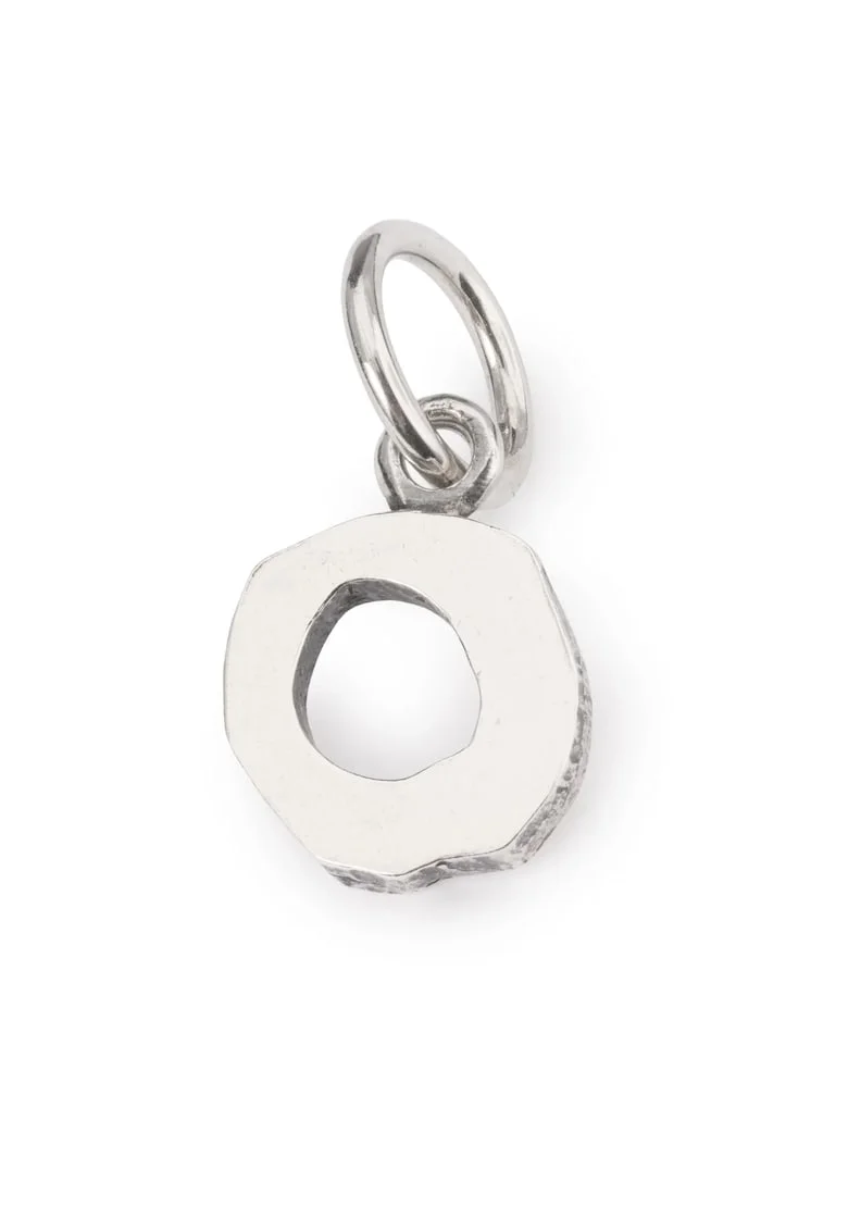 Talisman tip Pandantiv  Litera O, din Argint 925, Argintiu