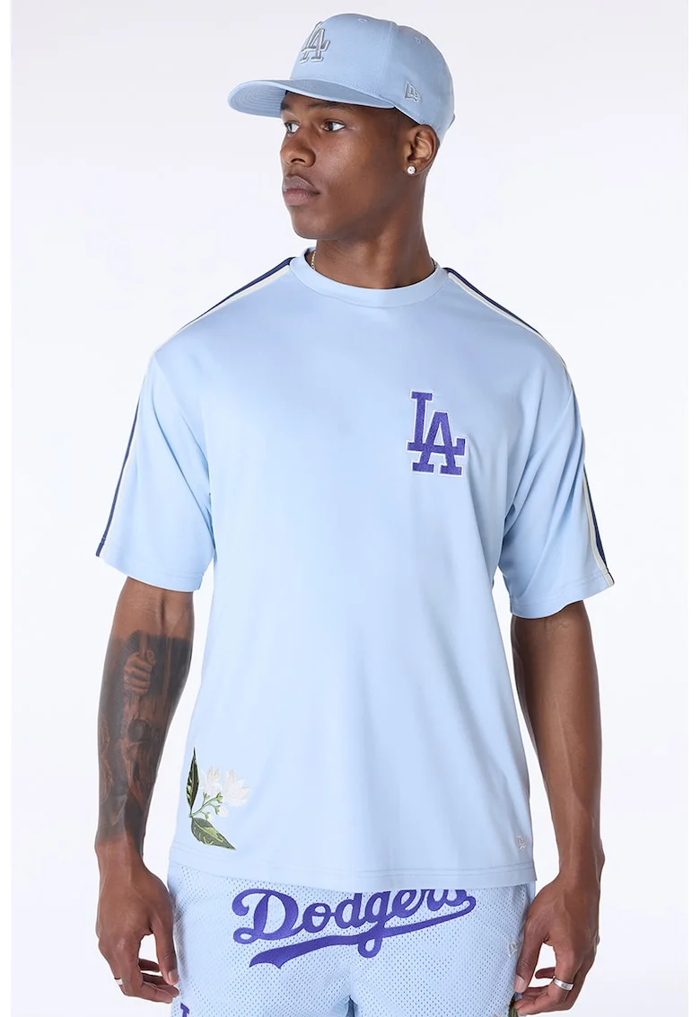 Tricou cu detaliu floral brodat, Albastru pastel/Bleumarin