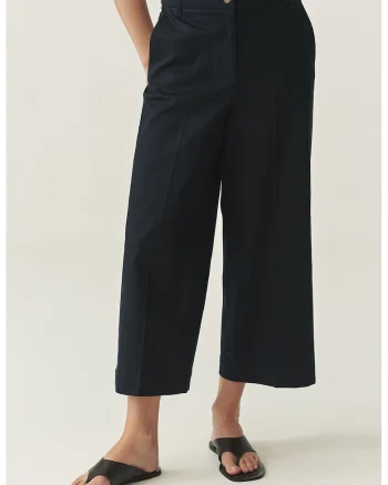 Pantaloni crop cu croiala dreapta, Negru