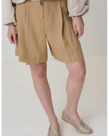 Pantaloni scurti evazati cu talie inalta, Maro nisip
