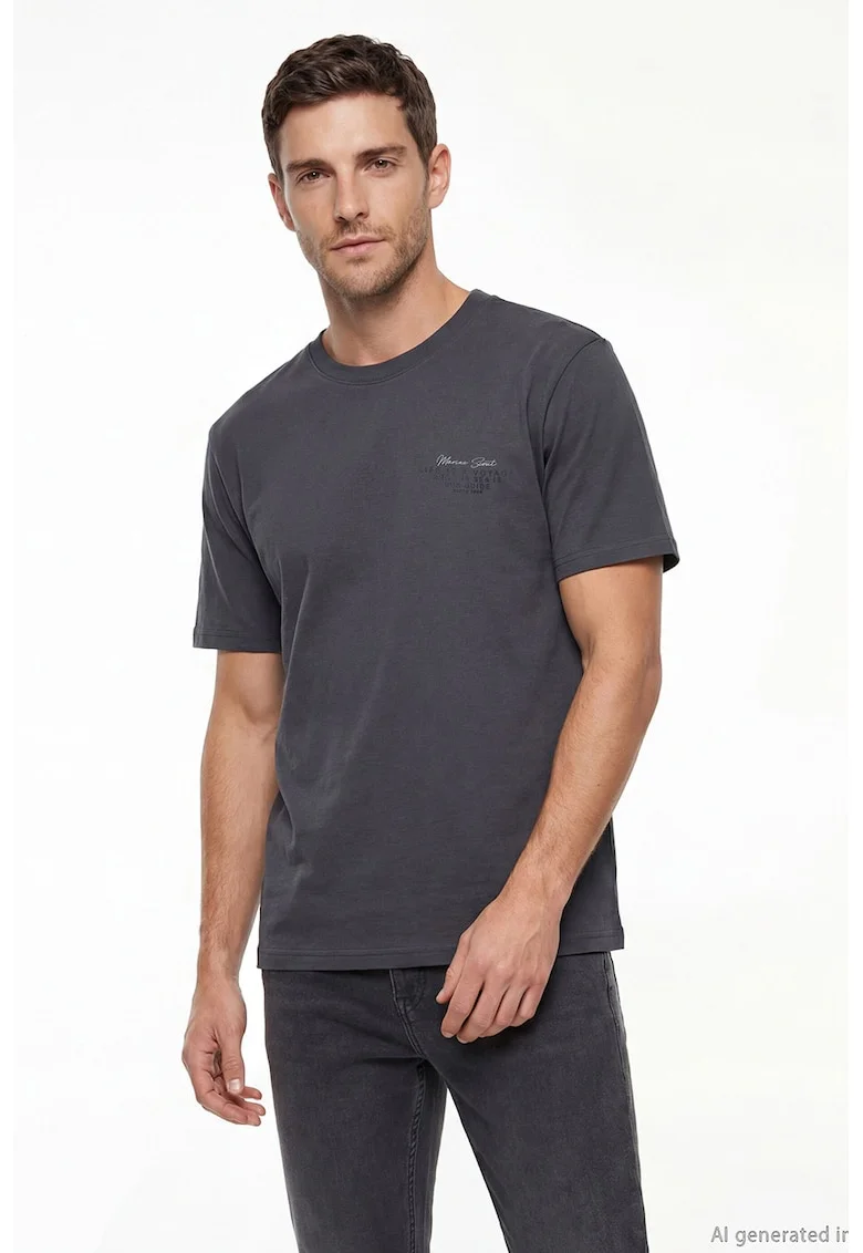 Tricou cu decolteu la baza gatului si imprimeu discret, Gri inchis