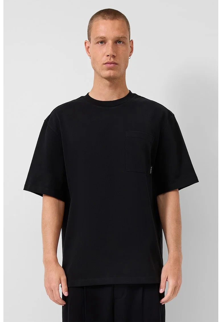 Tricou uni cu decolteu la baza gatului