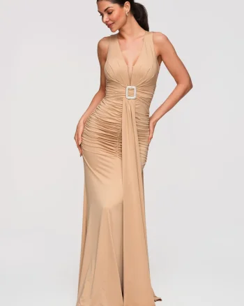 Rochie Maxi de Seara Eleganta cu Decolteu Adanc si Catarama, Bej