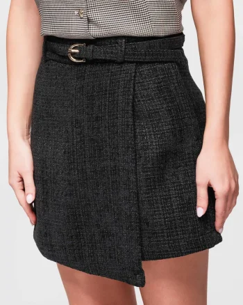 Fusta-Pantaloni Scurti Mini cu Talie Inalta si Croiala Slim Fit, Negru
