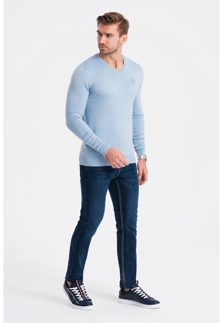 Pulover slim fit cu decolteu in V, Albastru deschis