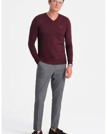Pulover slim fit cu decolteu in V, Visiniu
