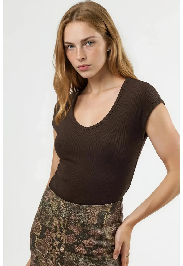 Tricou dama,  Decolteu in V, Maro, Bumbac/Poliester