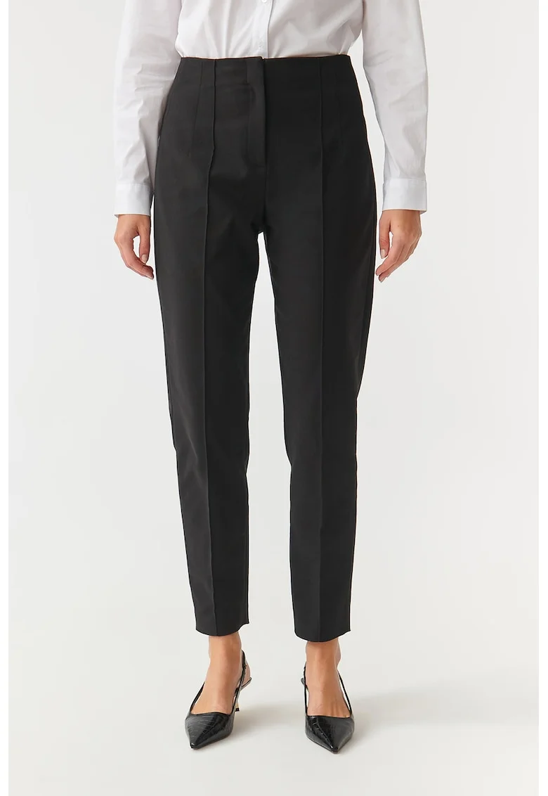 Pantaloni cu croiala conica si model uni Miwo, Negru