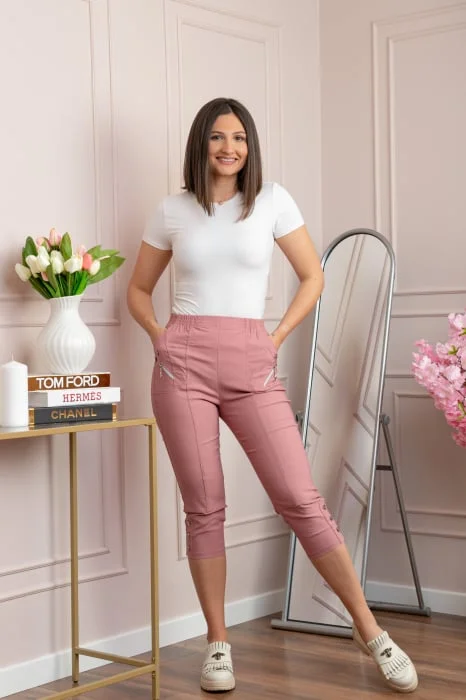 Pantaloni dama 3 4 Jenny roz pudrat cu talie elastica si fermoare decorative