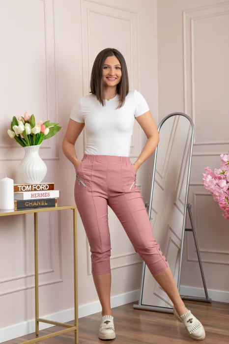 Pantaloni dama 3 4 Jenny roz pudrat cu talie elastica si fermoare decorative