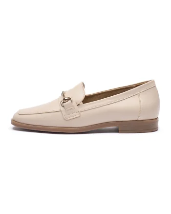 Pantofi loafer din piele cu detaliu metalic, Bej deschis