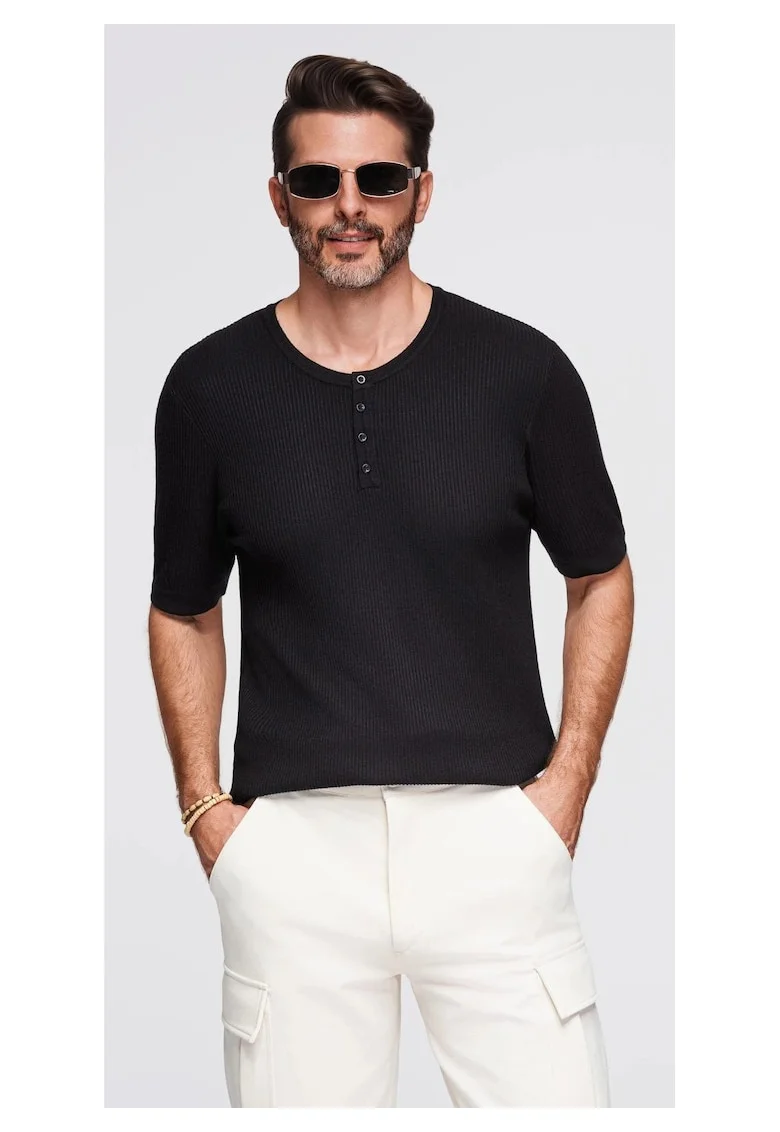 Tricou slim fit cu striatii si decolteu henley, Negru