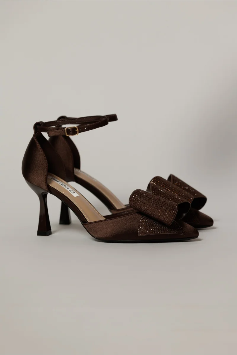Pantofi eleganti maro din material satinat cu funda maxi stralucitoare