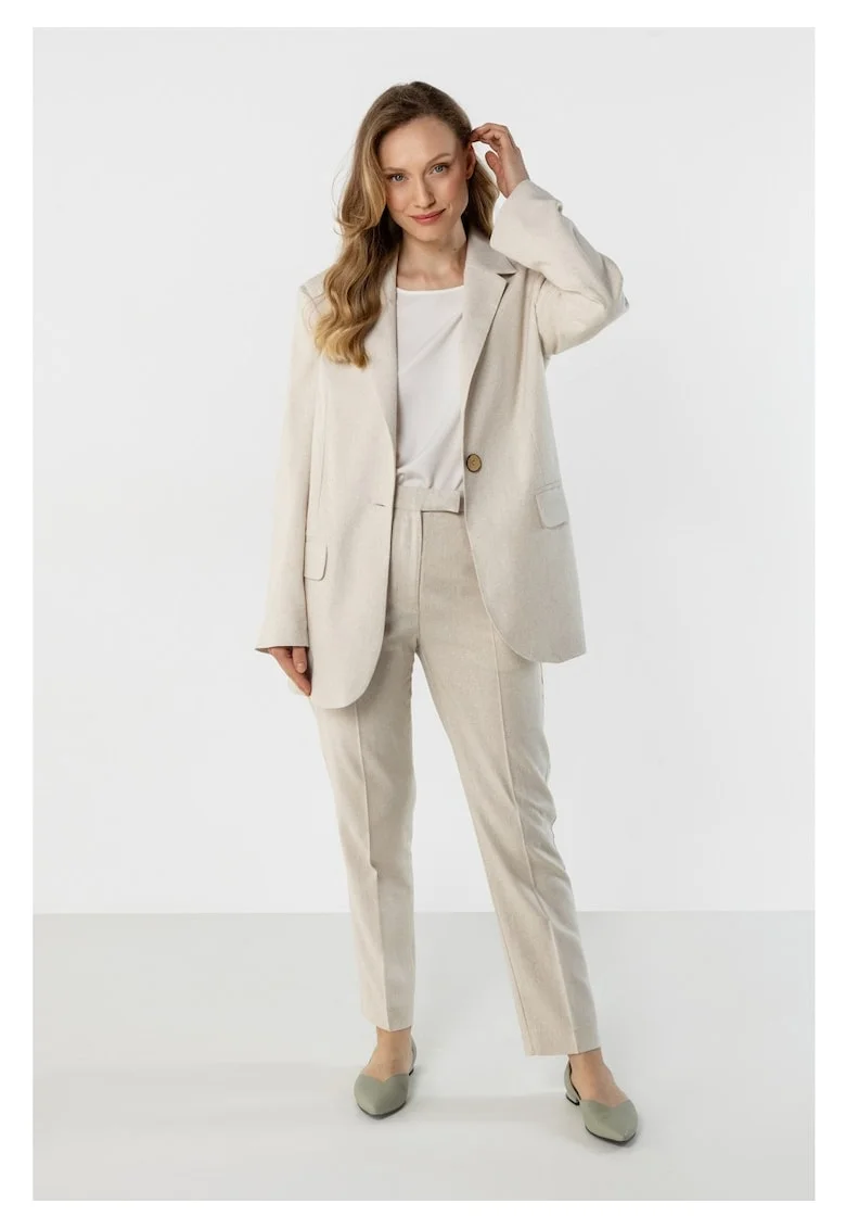 Sacou Casual Elegant De Dama,  Bej Deschis, Design Clasic Minimalist, Material Premium Cu In Bumbac Si Viscoza, Croiala Usor Alungita Prevazuta Cu Rever Si Inchidere Cu Un Nasture, Jacheta Subtire Racoroasa De Vara, Lux, Bej