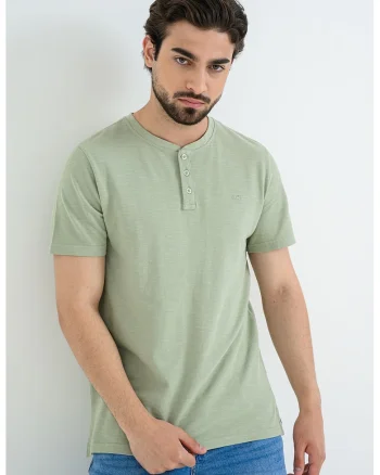 Tricou din bumbac cu fenta cu nasturi Acton, Verde masliniu pal