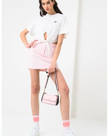 Tricou crop cu decolteu la baza gatului