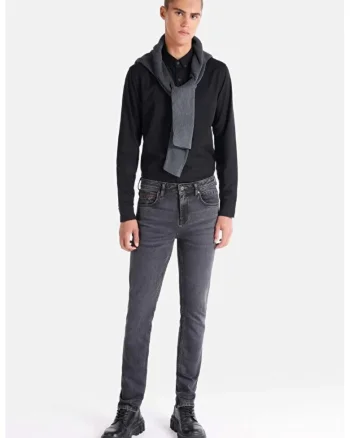 Pantaloni De Barbati Denim Straight Fit 044 Karl Cl1066337