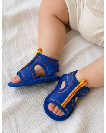 Sandale bebe albastre tip sport cu scai, usoare si confortabile pentru primii pasi