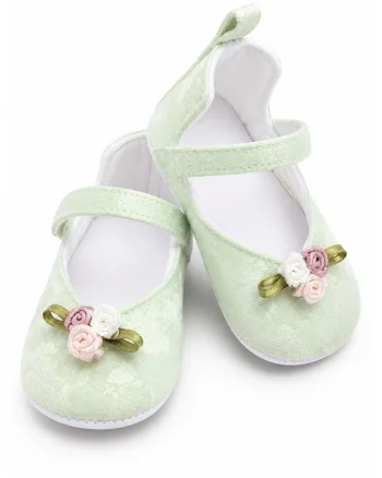 Balerini bebe vernil eleganti cu floricele decorative, comozi si delicati pentru fetite