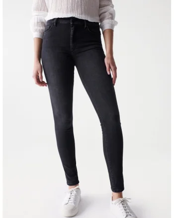 Blugi skinny cu talie inalta