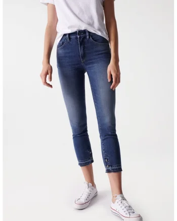 Blugi skinny crop.