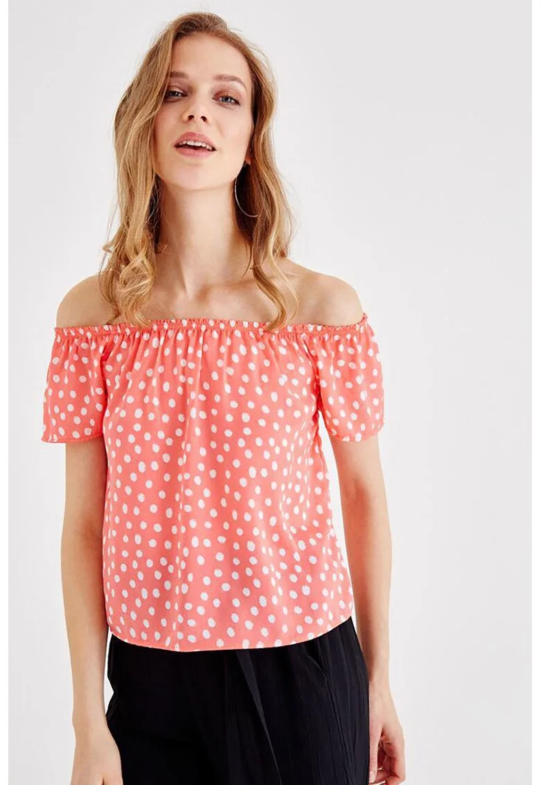 Tricou cu buline si decupaj pe umeri, Alb/Coral