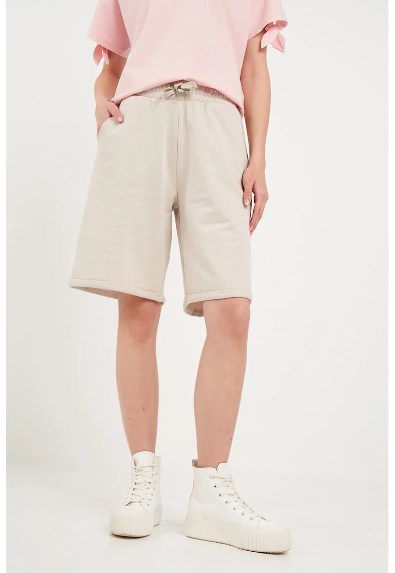 Pantaloni scurti cu snururi, Alb fildes