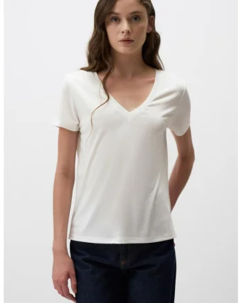 Tricou din amestec de modal cu decolteu in V