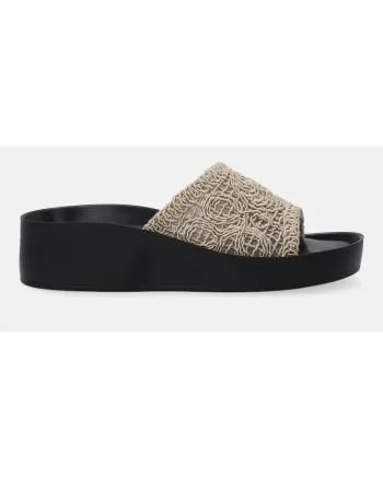 Papuci cu talpa wedge si detaliu cu aspect crosetat