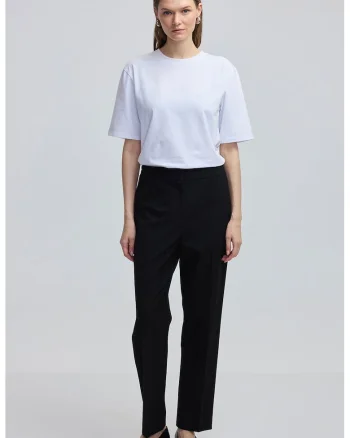 Pantaloni regular fit cu talie medie, Negru