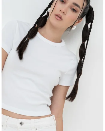 Tricou crop din amestec de bumbac organic cu decolteu rotund, Alb optic