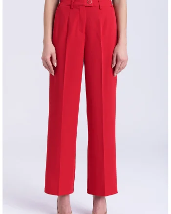 Pantaloni drepti, Rosu