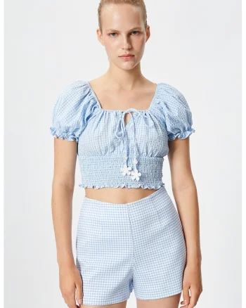 Bluza crop in carouri, Alb/Albastru pastel
