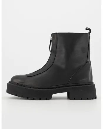 Ghete de piele, Negru