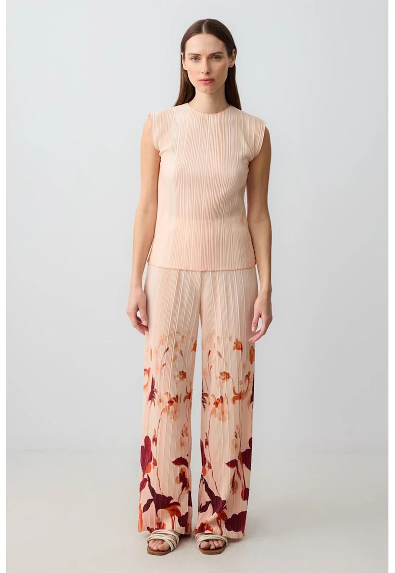 Pantaloni cu croiala ampla si imprimeu floral, Visiniu/Portocaliu/Piersica
