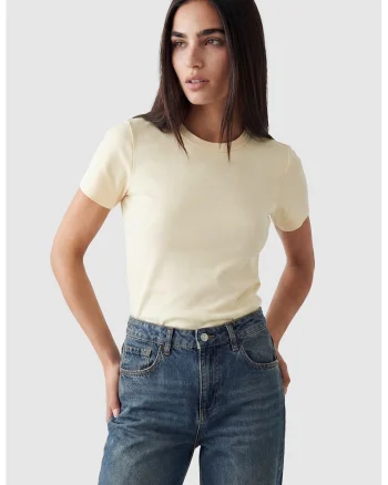 Tricou uni cu croiala slim-fit, Crem