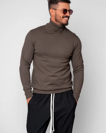 Pulover cu guler inalt Brown